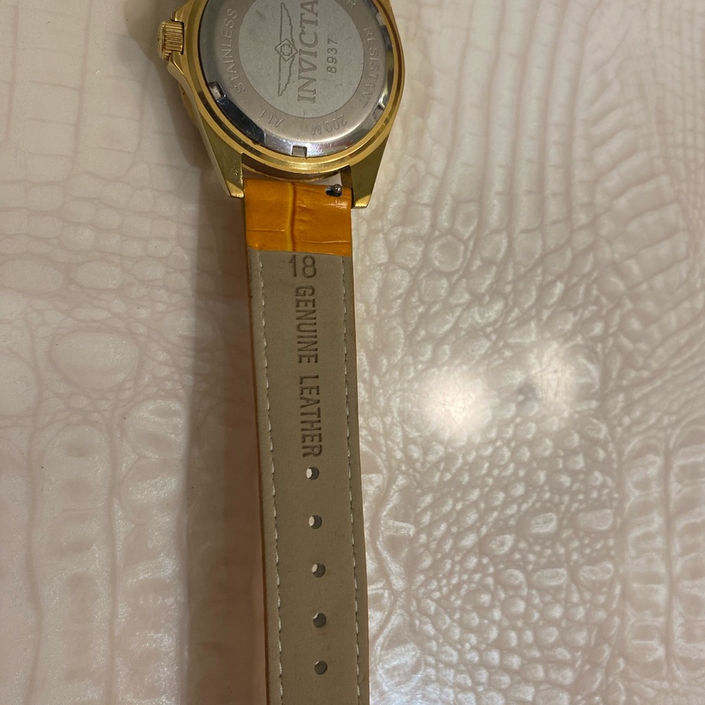 Invicta 38mm watch - Picture 9 of 11